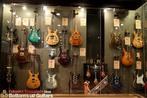 BUG_FUKU_Store_20191005_PRS_Wall.jpg